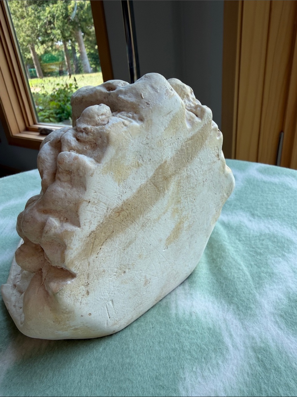 Vintage Solid plaster Cherub winged angel Wall hanging stand - Cream and Beige - Picture 7 of 10